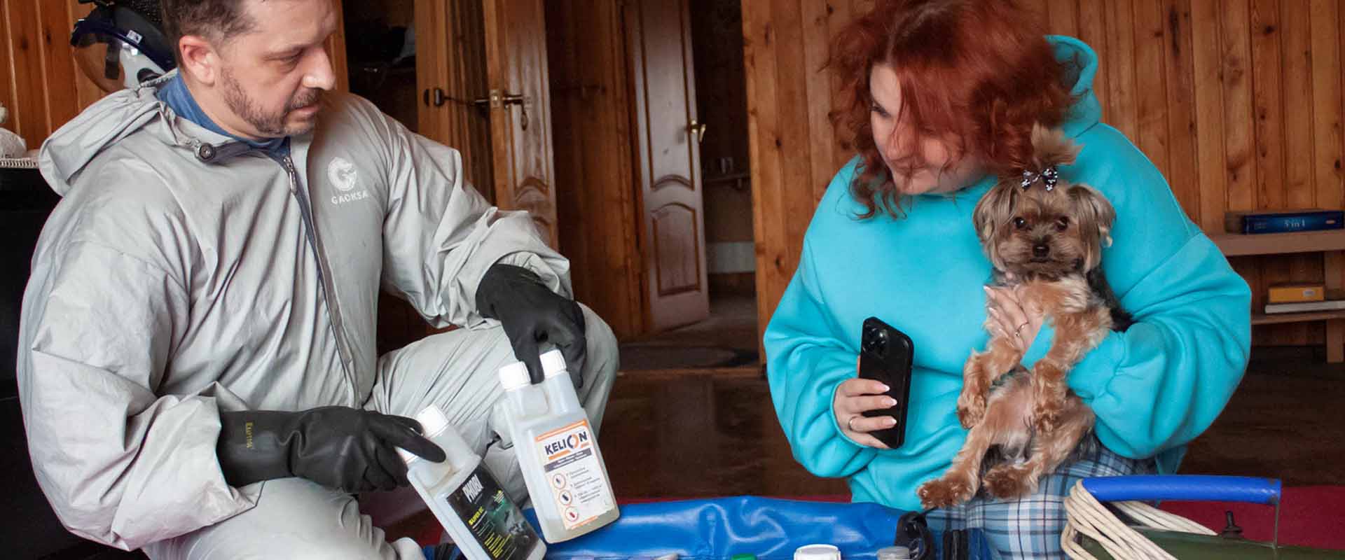 фото: Уничтожение блох в помещениях, домах и квартирах по рабочем поселке Московской области Ржавки и области.